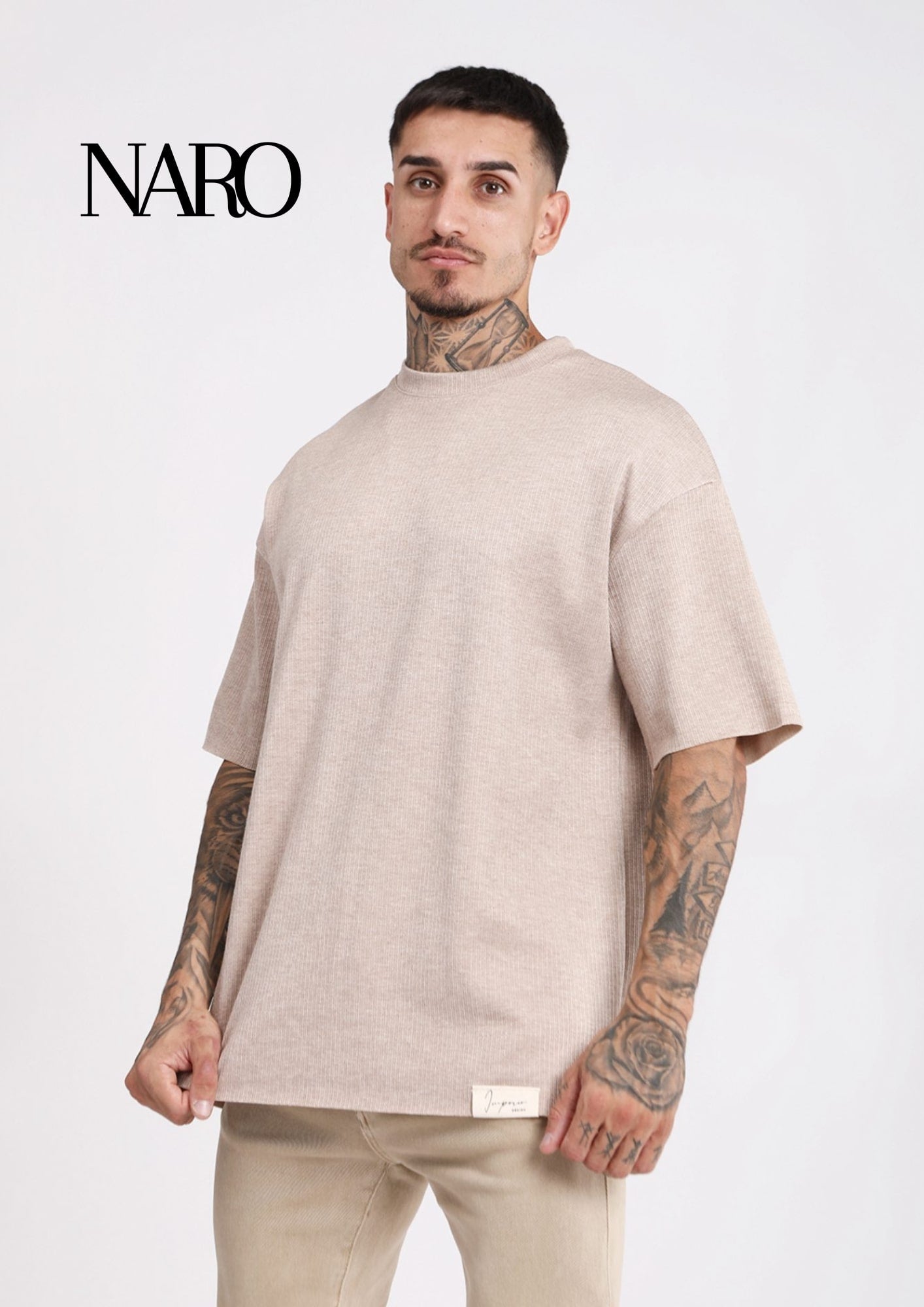 CAMISETA CON CAIDA BEIGE