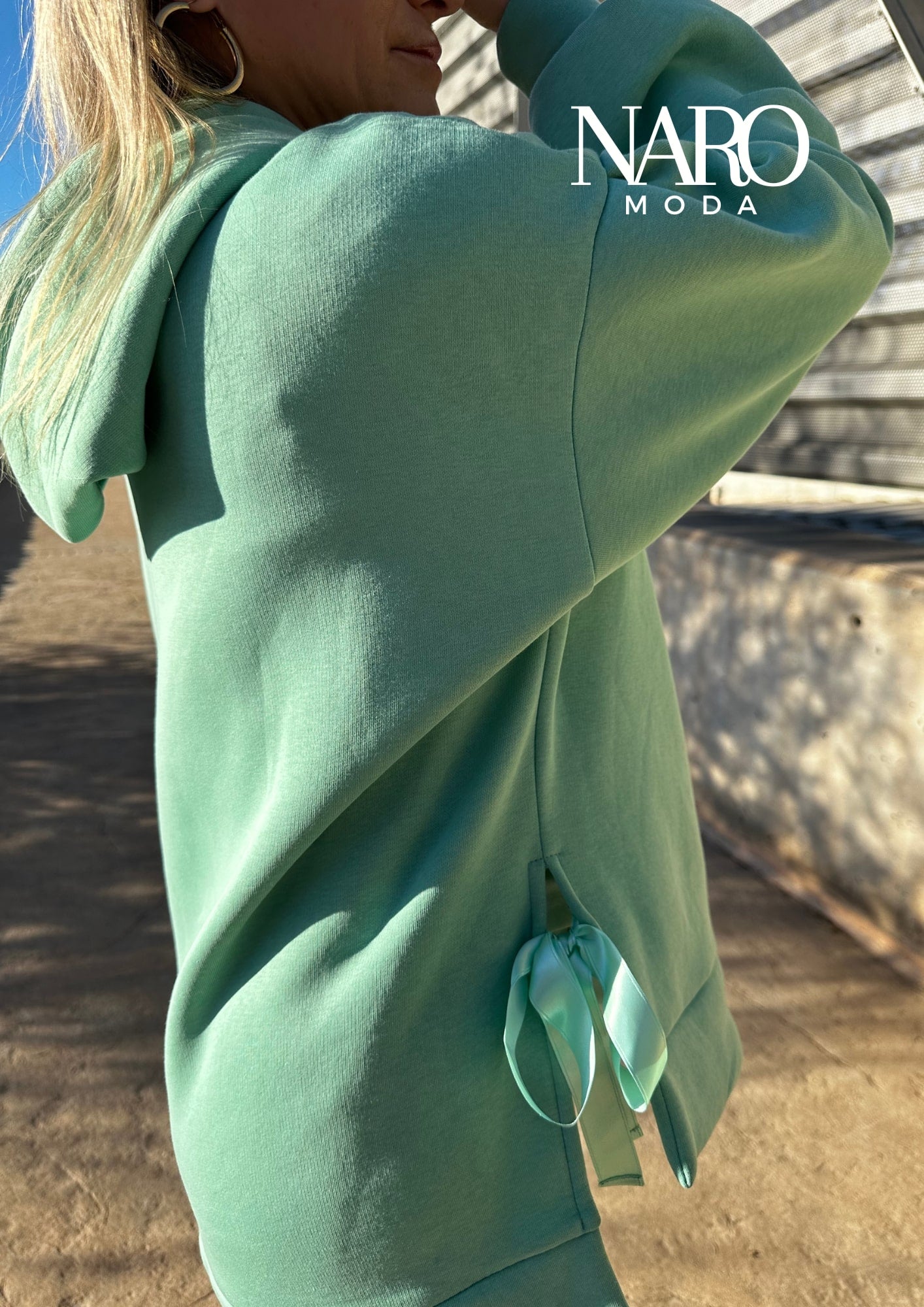 AURORA SWEATSHIRT